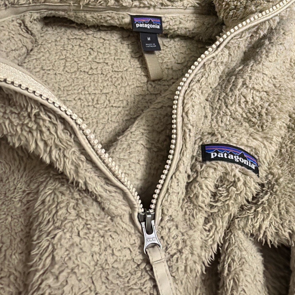 Patagonia 1/4 Zip Fleece Pullover Womens Sz‎ Medium Coat Khaki Walking Hiking - Picture 2 of 6